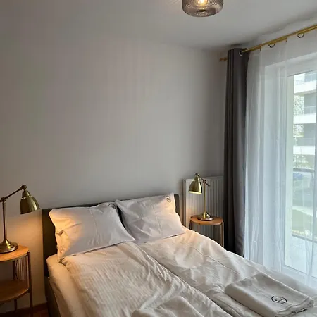 Horyzont -baltycka Przy Porcie -blisko Portu !!! דירה