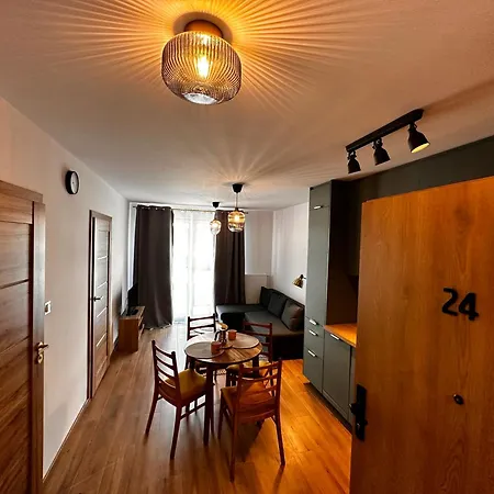 Horyzont -baltycka Przy Porcie -blisko Portu !!! דירה